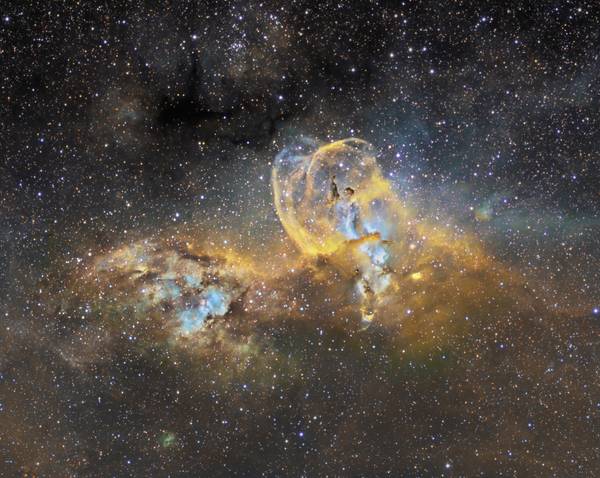 NGC 3576, la nébuleuse de la Statue de la Liberté
